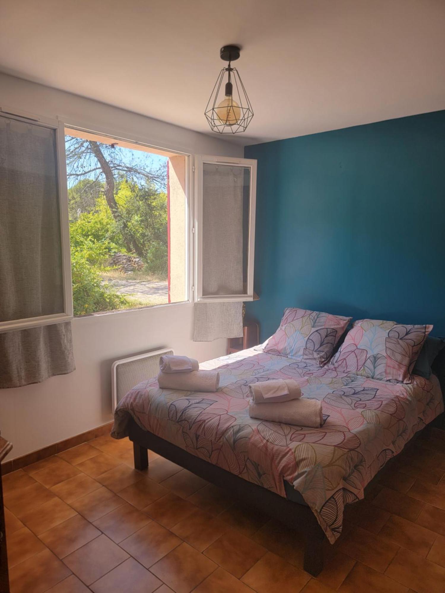 Maison T4, Campagne Provencale Calme, Confort Holiday home